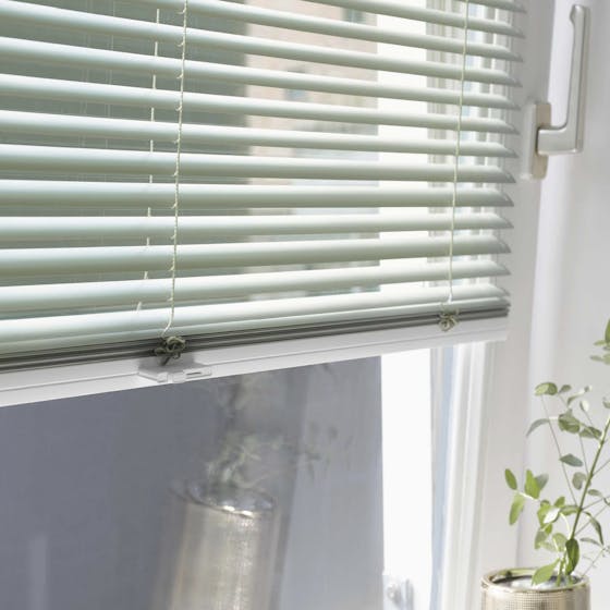 Top Down Bottom Up Blinds Uk Luxaflex Top Down Bottom Up Metal Venetian Blinds 25mm - Crosby Blinds